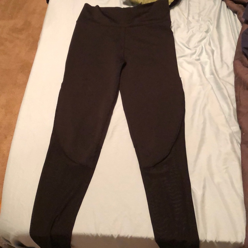 Black high waist leggings with mesh